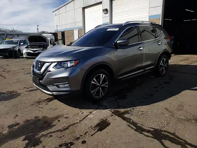 2018 Nissan Rogue - Image 13