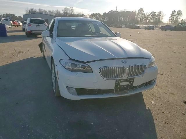 2012 BMW 5er - Image 10