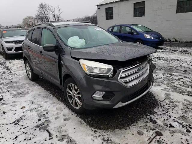 2018 Ford Escape - Image 14