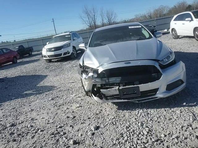 2015 Ford Fusion - Image 11