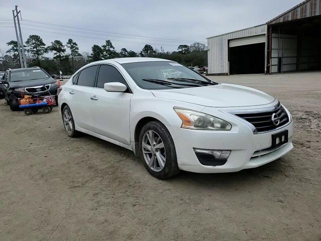2013 Nissan Altima - Image 11