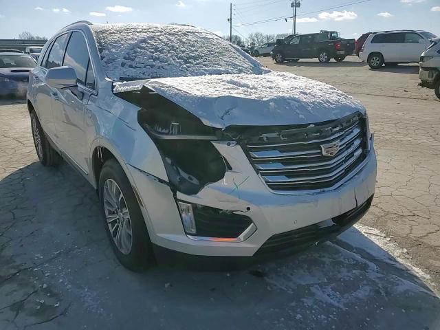 2019 Cadillac XT5 - Image 15