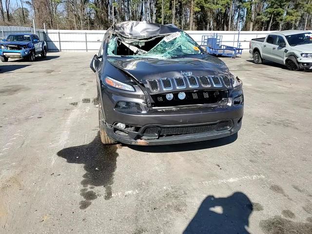 2015 Jeep Grand Cherokee - Image 12