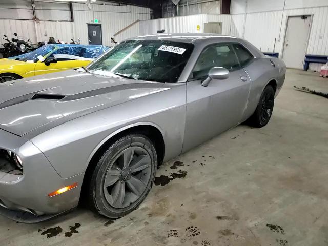 2015 Dodge Challenger - Image 10
