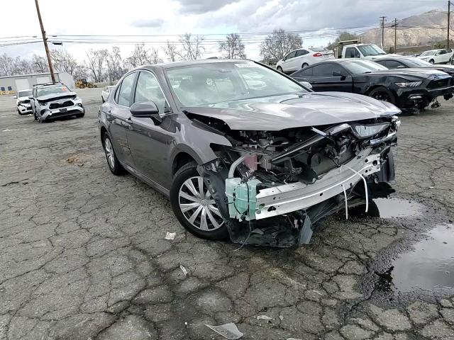 2022 Toyota Camry - Image 10