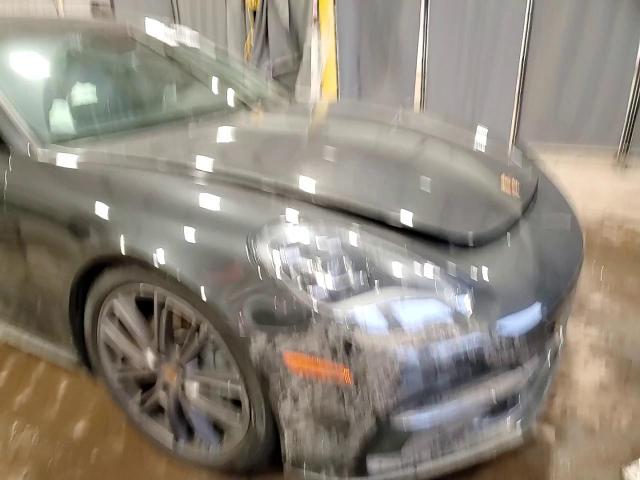 2018 Porsche Panamera - Image 11