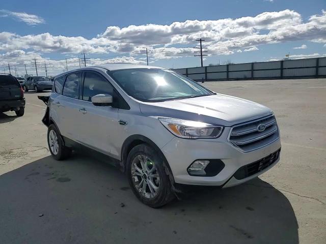 2019 Ford Escape - Image 11