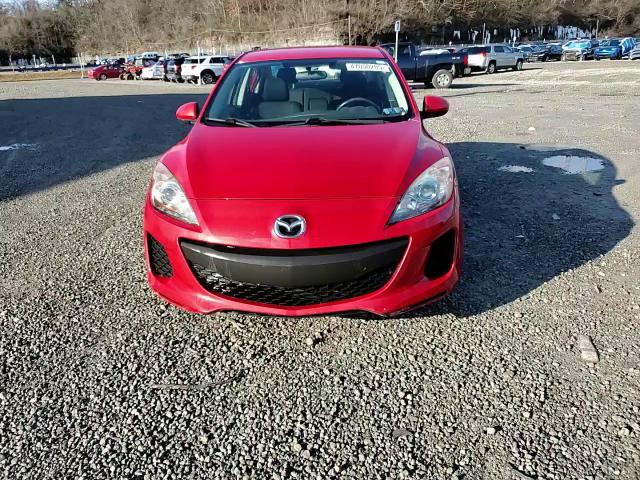 2013 Mazda 3 - Image 13
