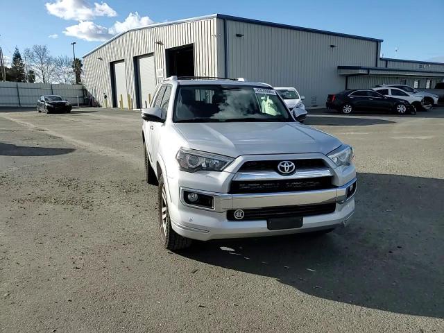 2018 Toyota 4Runner - Image 11