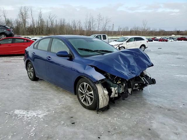 2023 Kia Forte - Image 14
