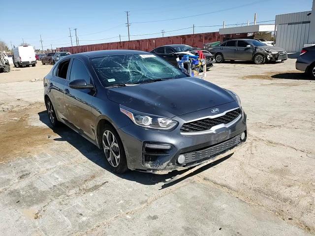 2019 Kia Forte - Image 10