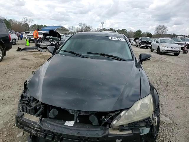 2009 Lexus IS - Image 11