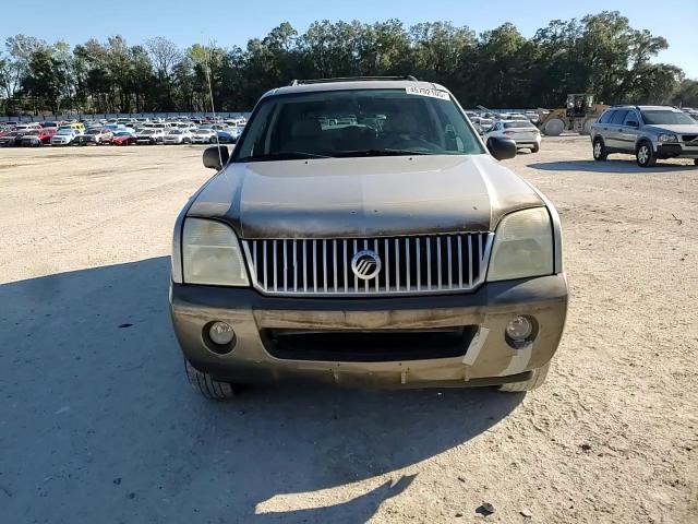 2003 Mercury Mountaineer - Image 11