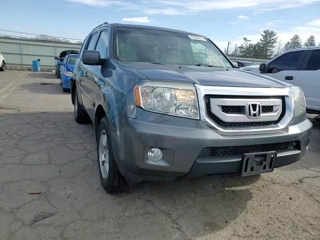 2010 Honda Pilot - Image 11