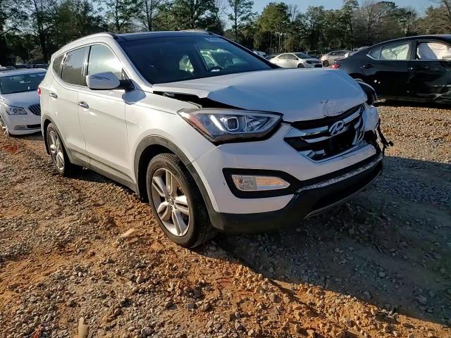 2015 Hyundai Santa Fe - Image 11