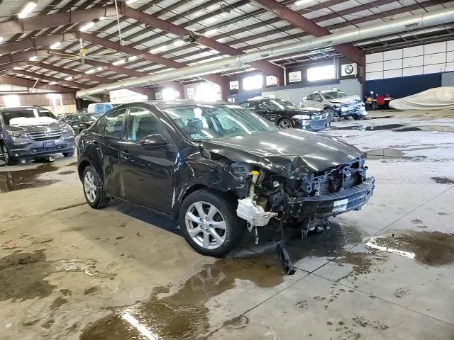 2010 Mazda 3 - Image 11