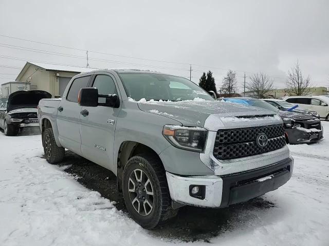 2020 Toyota Tundra - Image 11