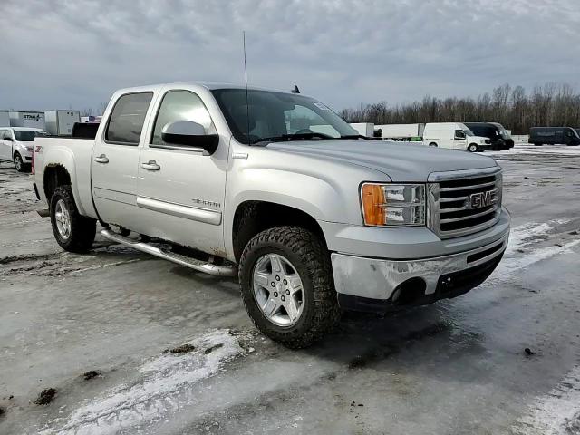 2010 GMC Sierra - Image 11