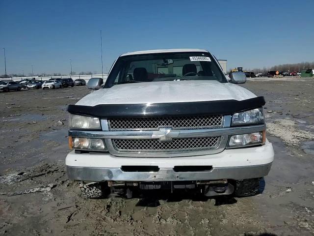 2006 Chevrolet Silverado - Image 11
