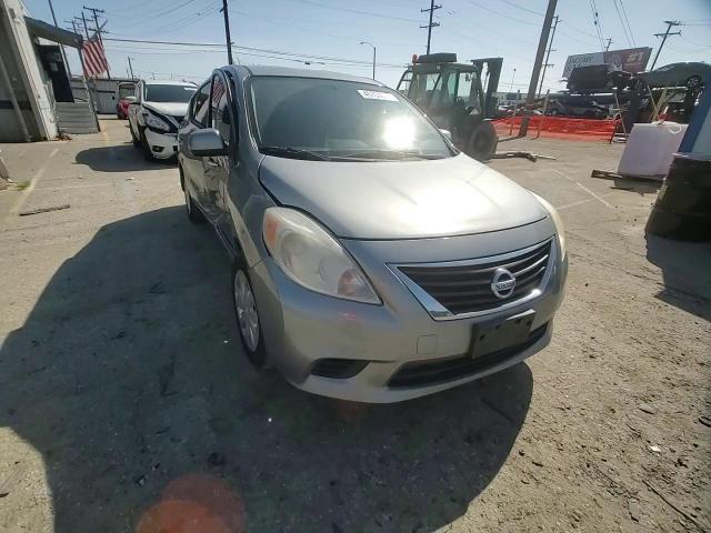 2014 Nissan Versa - Image 11