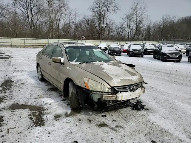 2004 Honda Accord - Image 10