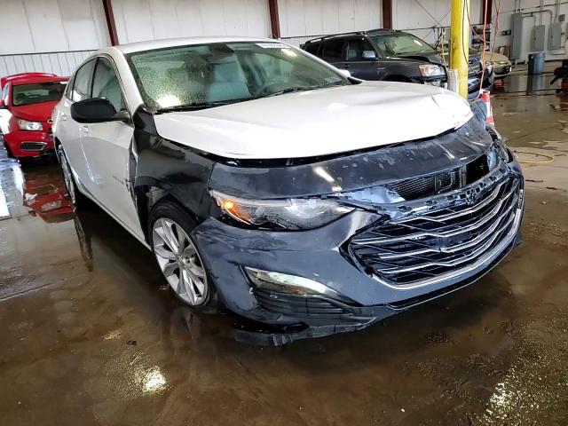 2020 Chevrolet Malibu - Image 13