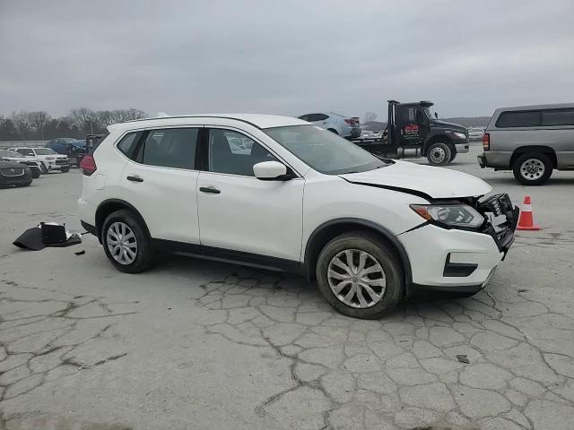 2017 Nissan Rogue - Image 12