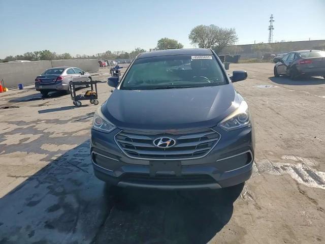 2018 Hyundai Santa Fe - Image 15