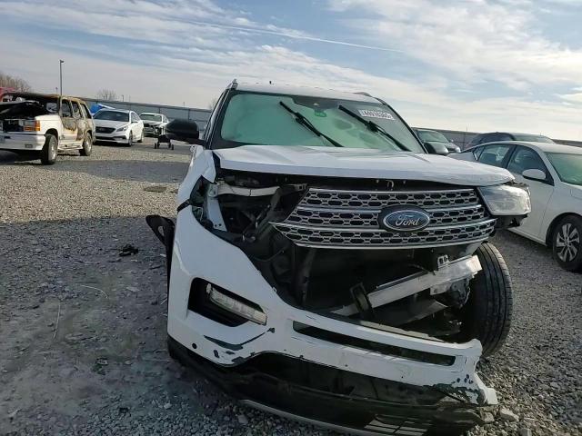 2021 Ford Explorer - Image 11