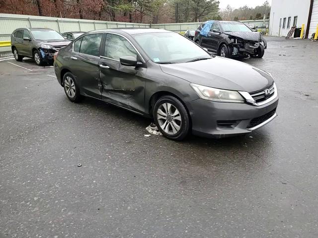 2013 Honda Accord - Image 11
