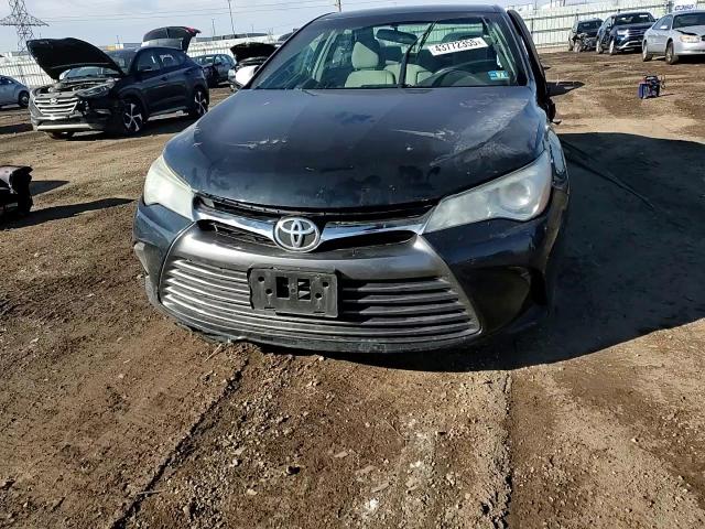 2015 Toyota Camry - Image 11