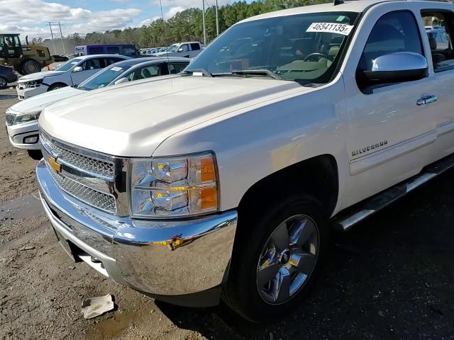 2013 Chevrolet Silverado - Image 11