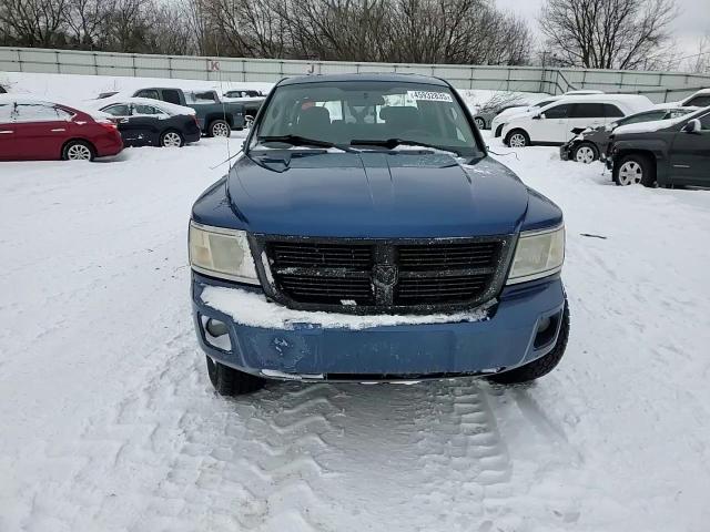 2008 Dodge Dakota - Image 10