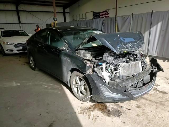 2015 Hyundai Elantra - Image 14