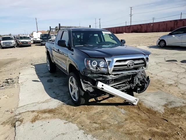 2010 Toyota Tacoma - Image 11