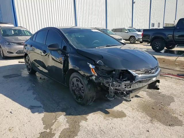 2017 Chevrolet Cruze - Image 14