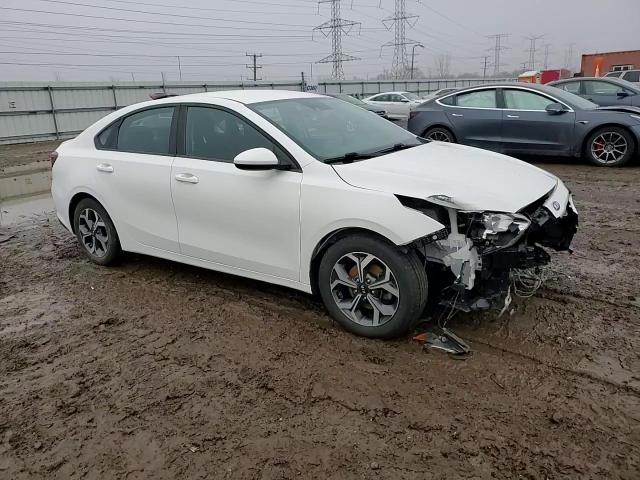 2019 Kia Forte - Image 11