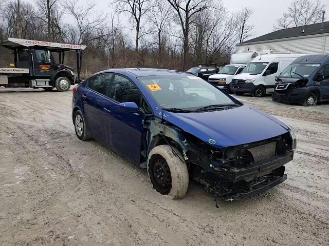 2018 Kia Forte - Image 10