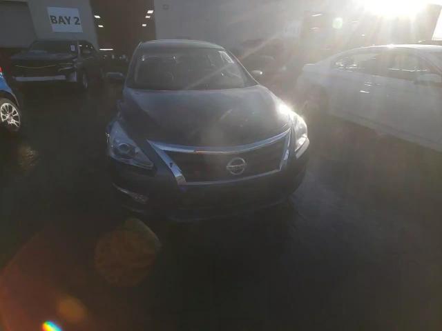 2013 Nissan Altima - Image 13