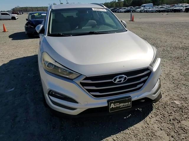 2017 Hyundai Tucson - Image 11