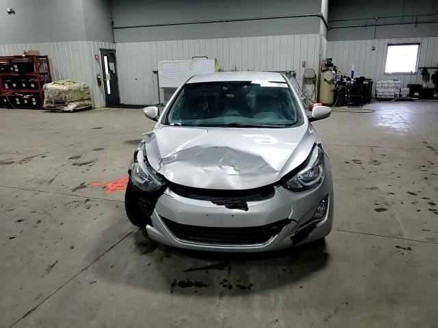 2015 Hyundai Elantra - Image 11