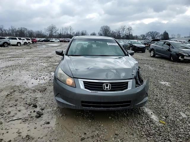 2009 Honda Accord - Image 11