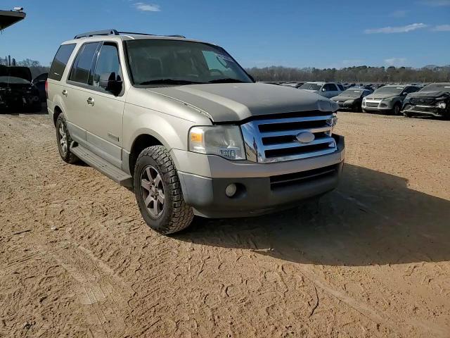 2007 Ford Expedition - Image 12
