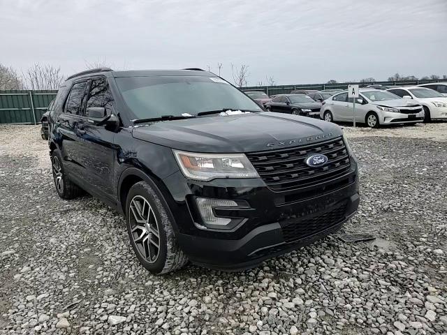 2017 Ford Explorer - Image 11