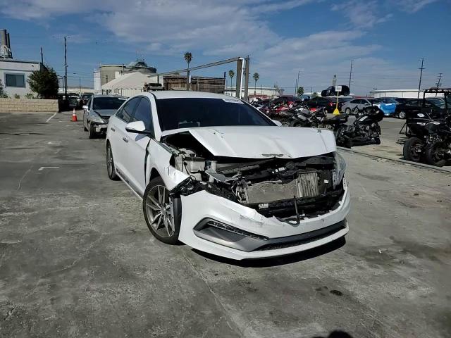 2015 Hyundai Sonata - Image 11