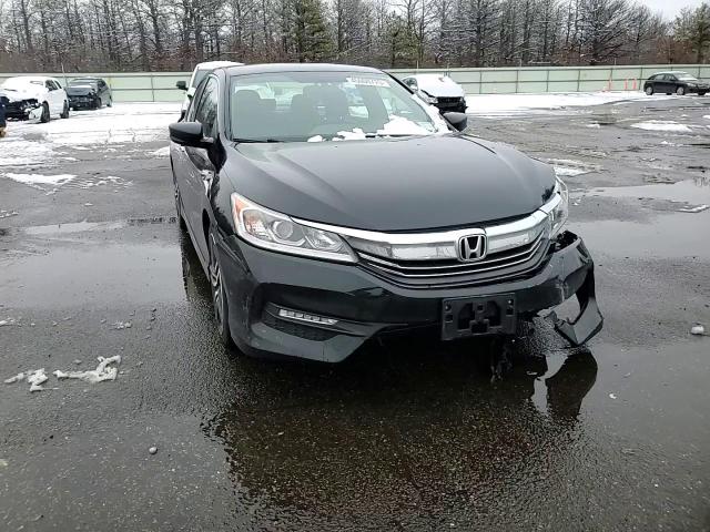 2017 Honda Accord - Image 10
