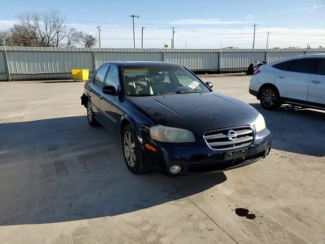 2002 Nissan Maxima - Image 10