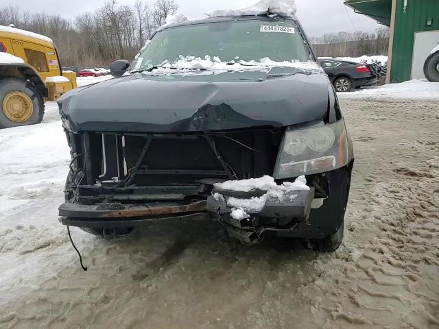 2010 Chevrolet Tahoe - Image 11