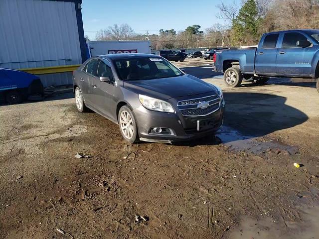 2013 Chevrolet Malibu - Image 13