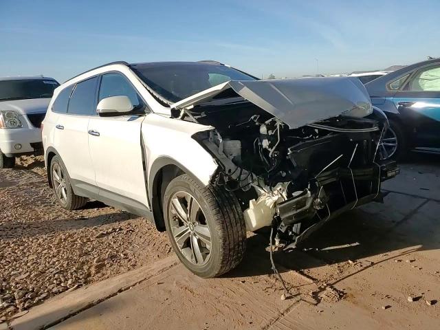 2015 Hyundai Santa Fe - Image 11